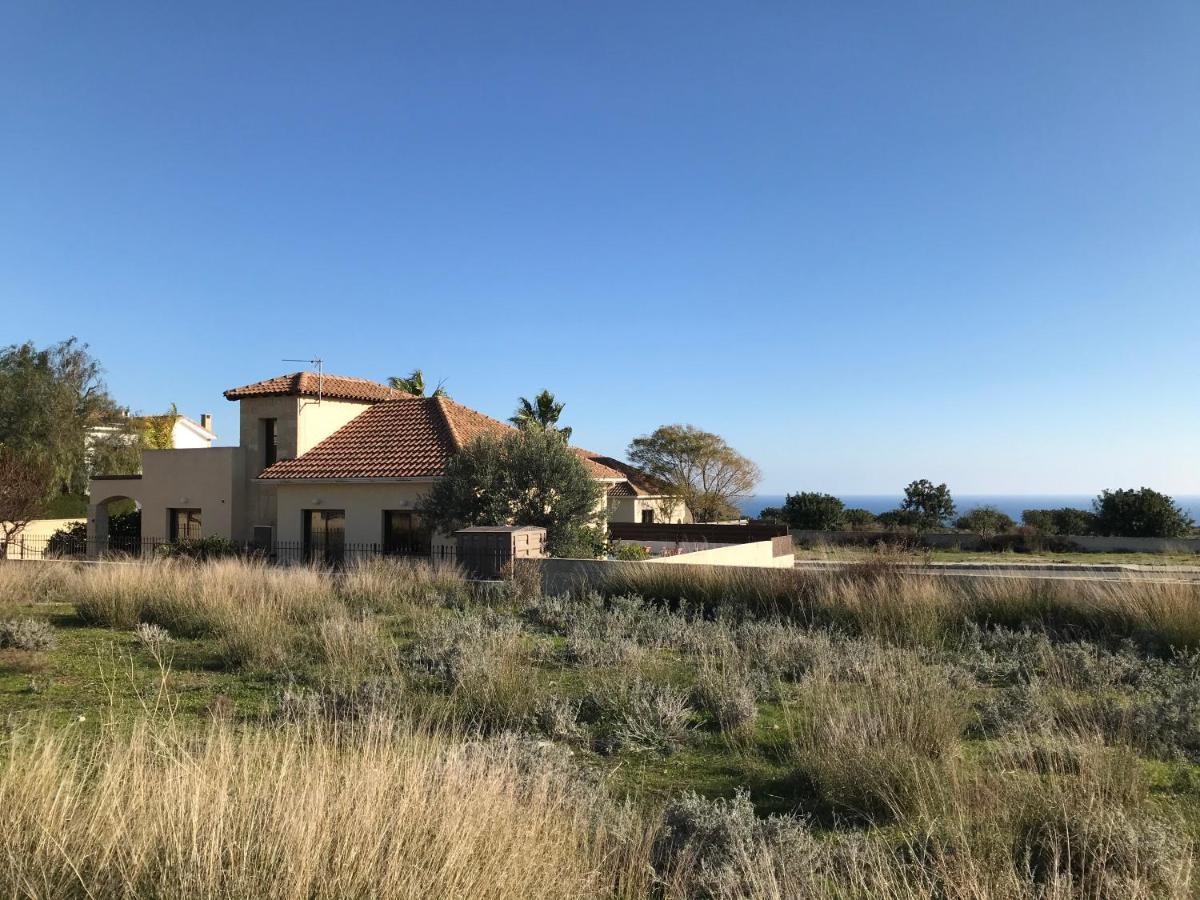 Amathousia Villa With Private Pool And Sea View Πισσούρι Εξωτερικό φωτογραφία