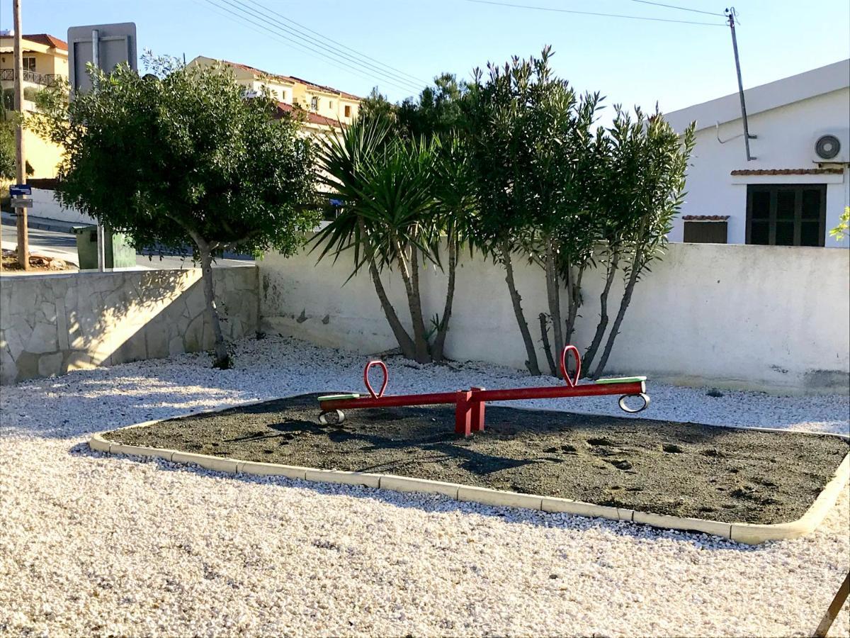 Amathousia Villa With Private Pool And Sea View Πισσούρι Εξωτερικό φωτογραφία